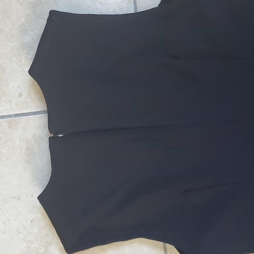 Calvin Klein Sleeveless Black Ruffle Dress sz 6 - Picture 6 of 8